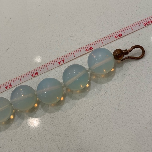 Moonstone necklace with rose gold accents - Picture 3 of 6